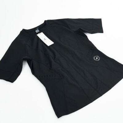 Adidas brandsport reebok sportclothes sportjacket mensport brandedclothes outletclothes stockclothes drabuziai didmena стокодежда stockclothes outletclothes outletsport brandedsportclothes sportorubai