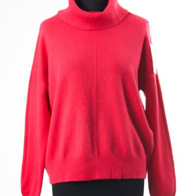 Womenpullovers Ladysweaters brandedclothes outletclothes stockclothes drabuziai didmena стокодежда stockclothes outletclothes brandedclothes womenclothes fashion sweaters womensweaters turtlenecksweater wintersweaters