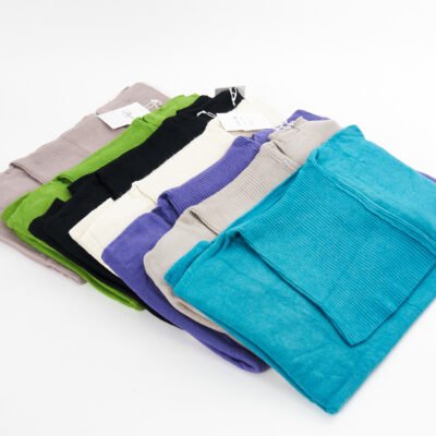 Womenpullovers Ladysweaters brandedclothes outletclothes stockclothes drabuziai didmena стокодежда stockclothes outletclothes brandedclothes womenclothes fashion sweaters womensweaters turtlenecksweater wintersweaters