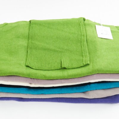 Womenpullovers Ladysweaters brandedclothes outletclothes stockclothes drabuziai didmena стокодежда stockclothes outletclothes brandedclothes womenclothes fashion sweaters womensweaters turtlenecksweater wintersweaters