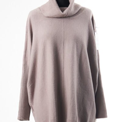 Womenpullovers Ladysweaters brandedclothes outletclothes stockclothes drabuziai didmena стокодежда stockclothes outletclothes brandedclothes womenclothes fashion sweaters womensweaters turtlenecksweater wintersweaters