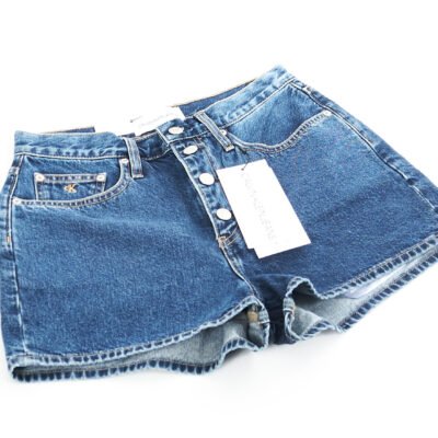 CalvinKlein džinsai moterims ir vyrams menbrandclothes brandedclothes outletclothes stockclothes branddrabuziai didmena стокодежда stockclothes outlet brandclothes womenclothes menbrandedclothes brandiniai brandrubai brendiniairubai CK