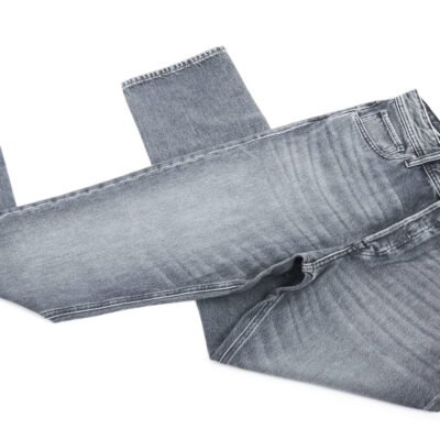 striukės vyrams džinsai vyrams marškiniai kostiumai išparduotuvė didmeninė prekyba pigūs rūbai drabužiai stock clothes wholesale outlet jack and jones