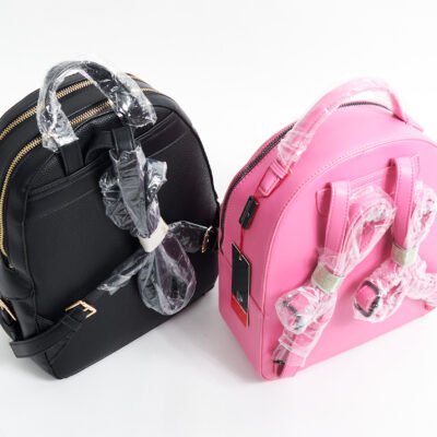 Pierre Cardin rankinės moterims mados aksesuarai firminiai aksesuarai išparduotuvė didmeninė prekyba pigūs rūbai drabužiai stock clothes wholesale outlet kuprinės moterims