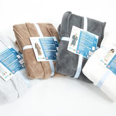 chalatai moteriški vonios rūbai medvilniniai rankšluosčiai išparduotuvė didmeninė prekyba pigūs rūbai drabužiai stock clothes wholesale outlet Lidl chalatai