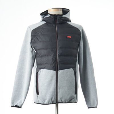 Jack&Jones Only&Sons megztiniai džinsai marškiniai vyrams sportiniai kostiumai vyriški drabužiai išparduotuvė didmeninė prekyba pigūs rūbai drabužiai stock clothes wholesale outlet