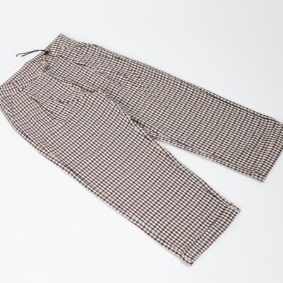 Idexe vaikiškos striukės vaikiški drabužiai džinsai vaikams megztiniai paltukai vaikiškos kelnės vaikiški rūbai išparduotuvė didmeninė prekyba pigūs rūbai drabužiai stock clothes wholesale outlet