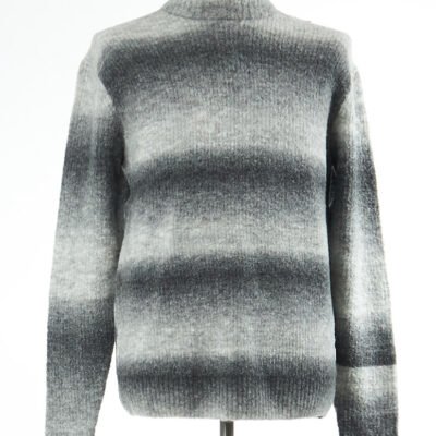 Indicode megztiniai vyrams kelnės vyrams džinsai vyrams džemperiai vyrams marškiniai vyrams striukė vyrams drabužiai vyrams išparduotuvė didmeninė prekyba pigūs rūbai drabužiai stock clothes wholesale outlet