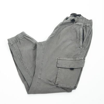 Indicode megztiniai vyrams kelnės vyrams džinsai vyrams džemperiai vyrams marškiniai vyrams striukė vyrams drabužiai vyrams išparduotuvė didmeninė prekyba pigūs rūbai drabužiai stock clothes wholesale outlet