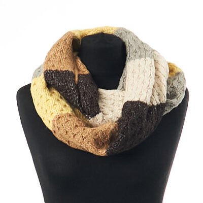 S.Oliver aksesuarai šalikai žieminės skaros megztiniai žieminės kepurės moteriški šalikai vilnoniai aksesuarai šilti šalikai išparduotuvė didmeninė prekyba pigūs rūbai drabužiai stock clothes wholesale outlet