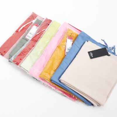 S.Oliver aksesuarai šalikai žieminės skaros megztiniai žieminės kepurės moteriški šalikai vilnoniai aksesuarai šilti šalikai išparduotuvė didmeninė prekyba pigūs rūbai drabužiai stock clothes wholesale outlet