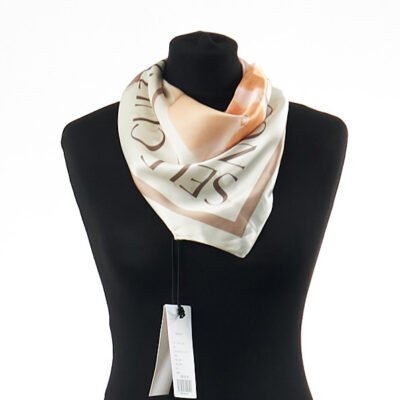 S.Oliver aksesuarai šalikai žieminės skaros megztiniai žieminės kepurės moteriški šalikai vilnoniai aksesuarai šilti šalikai išparduotuvė didmeninė prekyba pigūs rūbai drabužiai stock clothes wholesale outlet