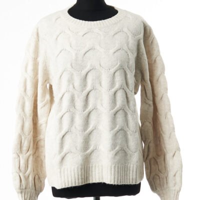 Vila suknelės megztiniai moterims paltai žieminės striukės palaidinės drabužiai stock clothes wholesale išparduotuvė didmeninė prekyba pigūs rūbai drabužiai outlet