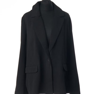 Vila suknelės megztiniai moterims paltai žieminės striukės palaidinės drabužiai stock clothes wholesale išparduotuvė didmeninė prekyba pigūs rūbai drabužiai outlet