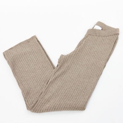 Vila suknelės paltas moterims megztiniai džemperiai kelnės palaidinė išparduotuvė didmeninė prekyba pigūs rūbai drabužiai stock clothes wholesale outlet