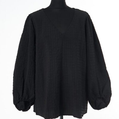 suknelės moterims megztiniai palaidinės VILA XXL drabužiai moteriški rūbai išparduotuvė didmeninė prekyba pigūs rūbai drabužiai stock clothes wholesale outlet