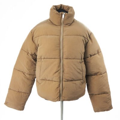 Weekday megztiniai moterims džinsai striukės moterims kelnės moterims drabužiai internetu suknelės palaidinės žieminės striukės firminiai rūbai išparduotuvė didmeninė prekyba pigūs rūbai outlet stock clothes wholesale