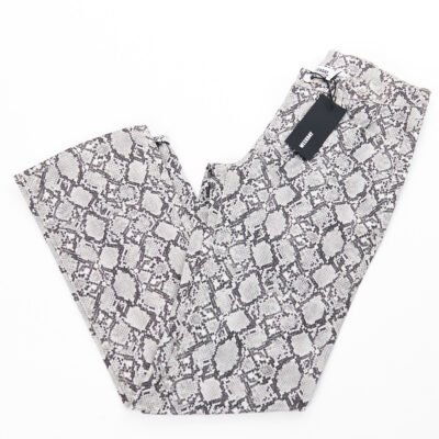 Weekday megztiniai moterims džinsai striukės moterims kelnės moterims drabužiai internetu suknelės palaidinės žieminės striukės firminiai rūbai išparduotuvė didmeninė prekyba pigūs rūbai outlet stock clothes wholesale