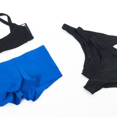 Weekday megztiniai moterims džinsai striukės moterims kelnės moterims drabužiai internetu suknelės palaidinės žieminės striukės firminiai rūbai išparduotuvė didmeninė prekyba pigūs rūbai outlet stock clothes wholesale