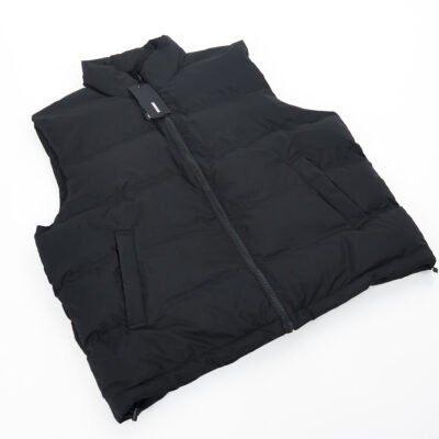 Weekday megztiniai moterims džinsai striukės moterims kelnės moterims drabužiai internetu suknelės palaidinės žieminės striukės firminiai rūbai išparduotuvė didmeninė prekyba pigūs rūbai outlet stock clothes wholesale