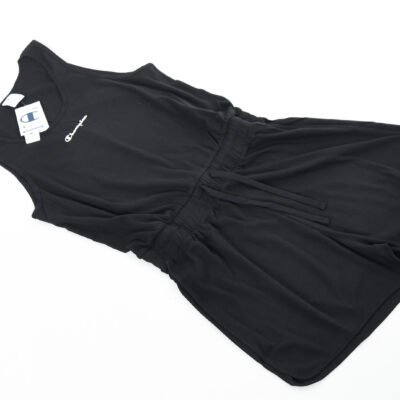 champion sportiniai drabužiai megztiniai marškinėliai šortai kelnės striukės sportiniai kostiumai moterims vyrams firminiai rūbai išparduotuvė didmeninė prekyba pigūs rūbai drabužiai stock clothes wholesale outlet