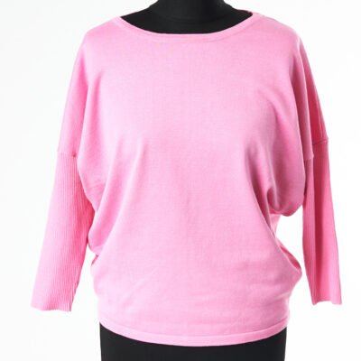 Saint Tropez suknelės striukės moterims megztiniai palaidinė kelnės kostiumai marškiniai drabužiai moterims išparduotuvė didmeninė prekyba pigūs rūbai drabužiai stock clothes wholesale outlet