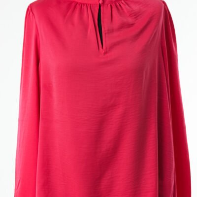 Saint Tropez suknelės striukės moterims megztiniai palaidinė kelnės kostiumai marškiniai drabužiai moterims išparduotuvė didmeninė prekyba pigūs rūbai drabužiai stock clothes wholesale outlet