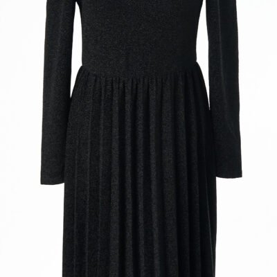 Saint Tropez suknelės striukės moterims megztiniai palaidinė kelnės kostiumai marškiniai drabužiai moterims išparduotuvė didmeninė prekyba pigūs rūbai drabužiai stock clothes wholesale outlet