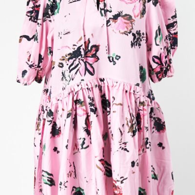 Selected moteriškos suknelės, vasaros apranga, ilgos ir trumpos suknelės, elegantiški audiniai, pavasario kolekcija, išparduotuvė, didmeninė prekyba, pigūs rūbai, drabužiai, stock clothes wholesale, outlet