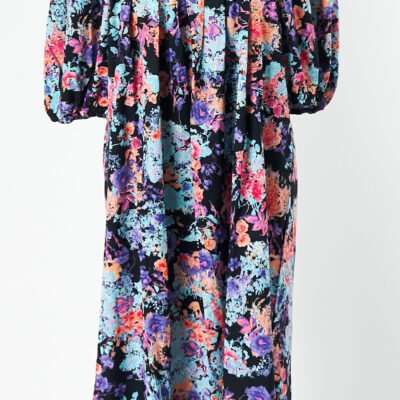 Selected moteriškos suknelės, vasaros apranga, ilgos ir trumpos suknelės, elegantiški audiniai, pavasario kolekcija, išparduotuvė, didmeninė prekyba, pigūs rūbai, drabužiai, stock clothes wholesale, outlet