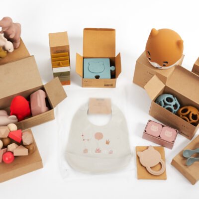 Liewood drabužiai vaikams vaikiški rūbai striukė vaikams aksesuarai vaikams vaikiški batai striukė mergaitėms išparduotuvė didmeninė prekyba pigūs rūbai stock clothes wholesale outlet